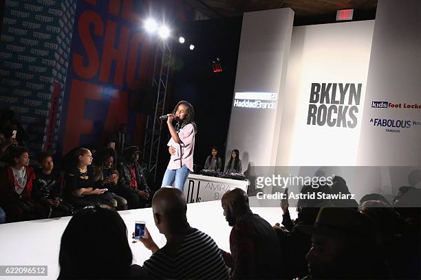 bobbi mackenzie feet 1