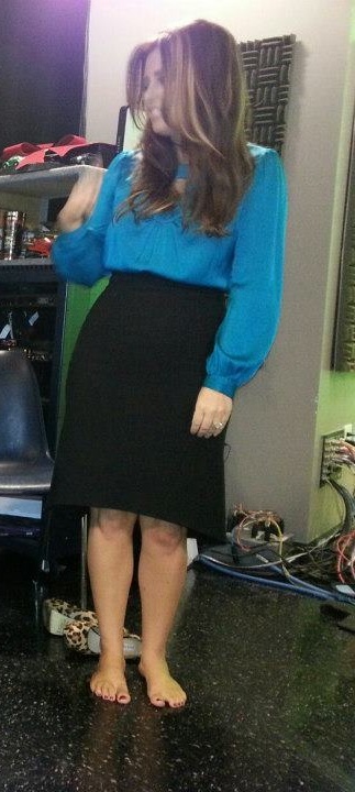 bobbie thomas feet 4