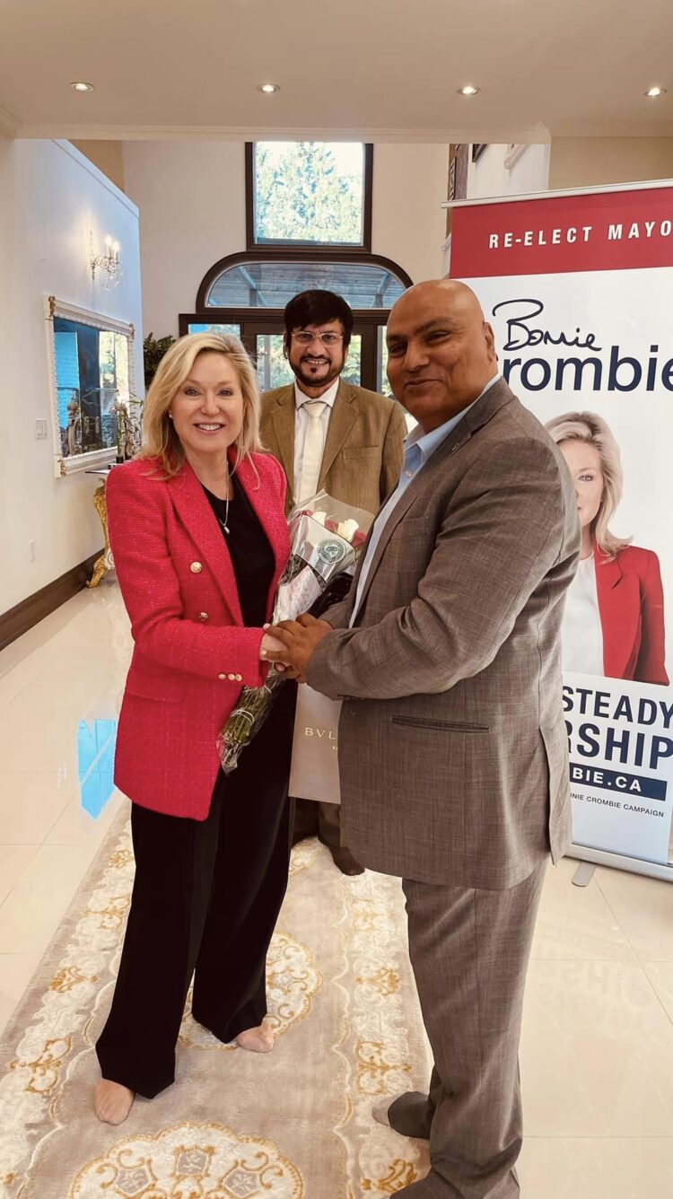 bonnie crombie feet 4