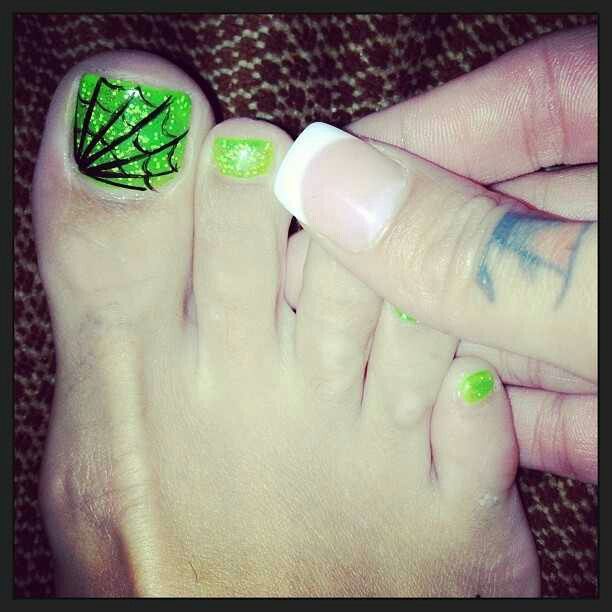 bonnie rotten feet 1