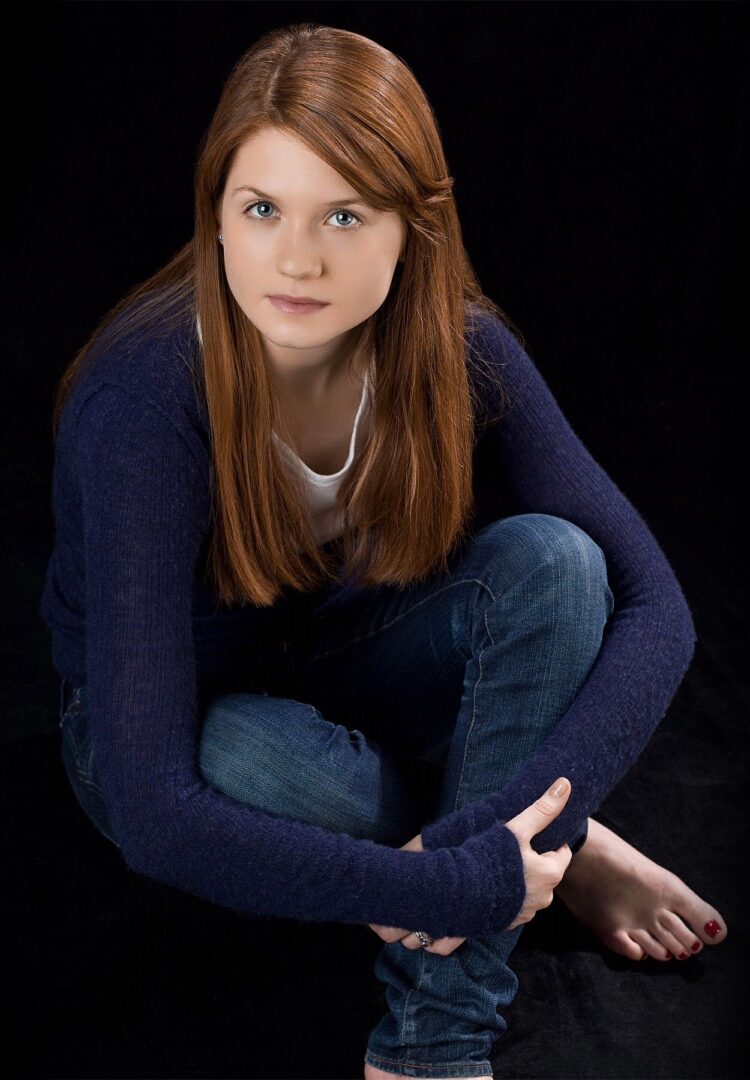 bonnie wright feet 4