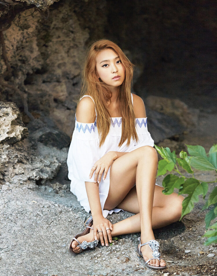 bora lim feet