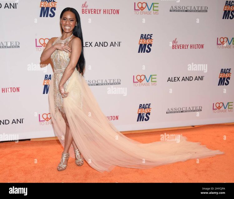 brandi burnside feet 3