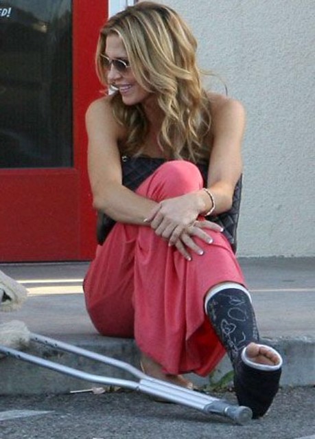 brandi glanville feet 5