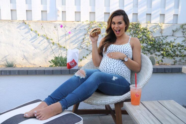 brandi milloy feet 3