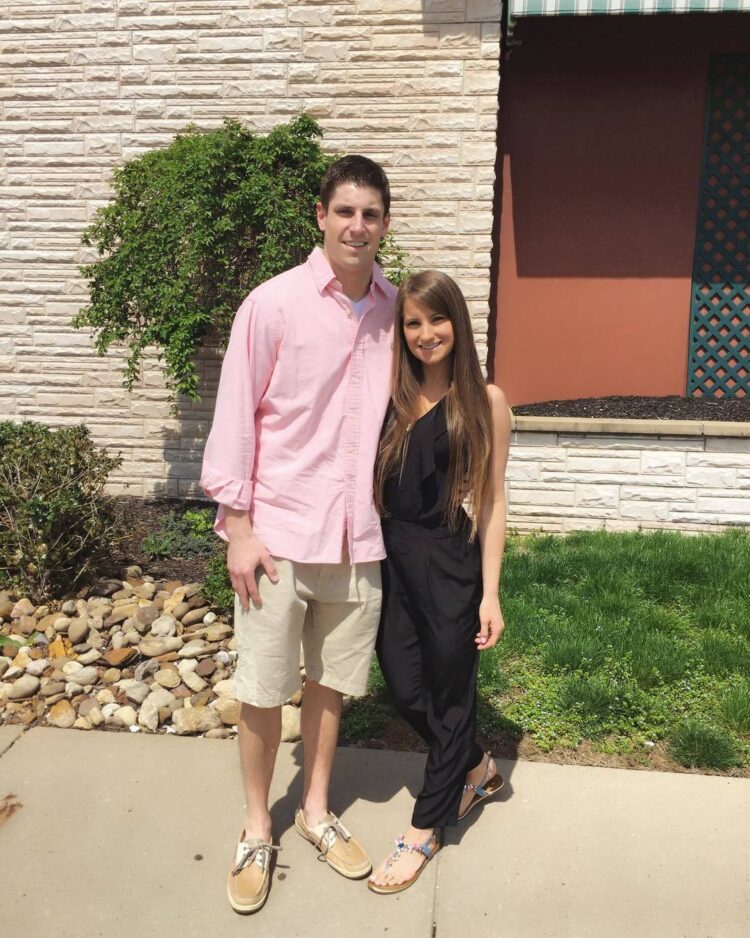 breanne ezarik feet 5