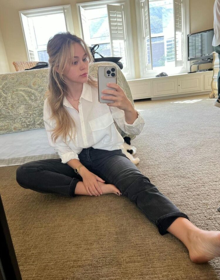 brec bassinger feet