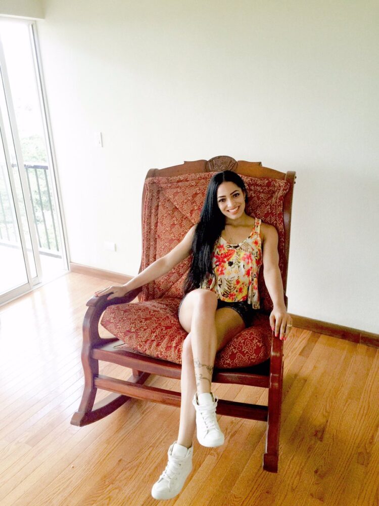 brenda castillo feet