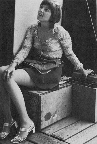 brenda vaccaro feet 3