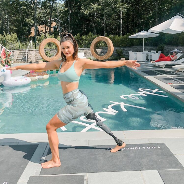 brenna huckaby feet 3