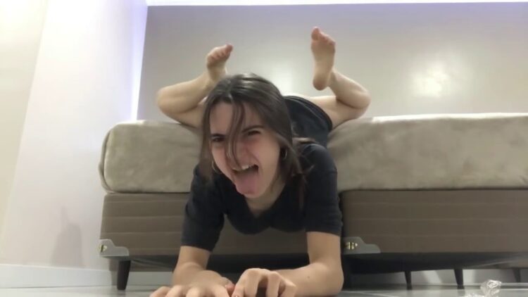 bri dominguez feet 3