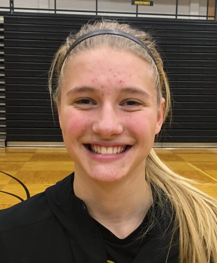 bria hamilton feet 3