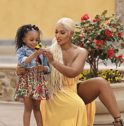 briana camille feet 6