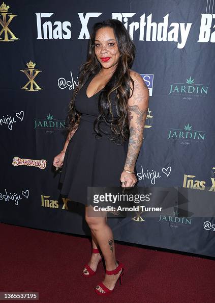 briana latrise feet 4