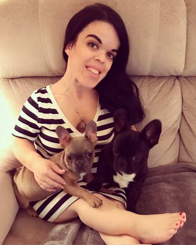 briana renee feet 3