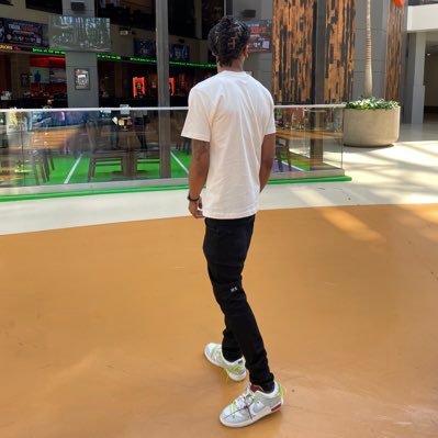 briana shanee feet 6