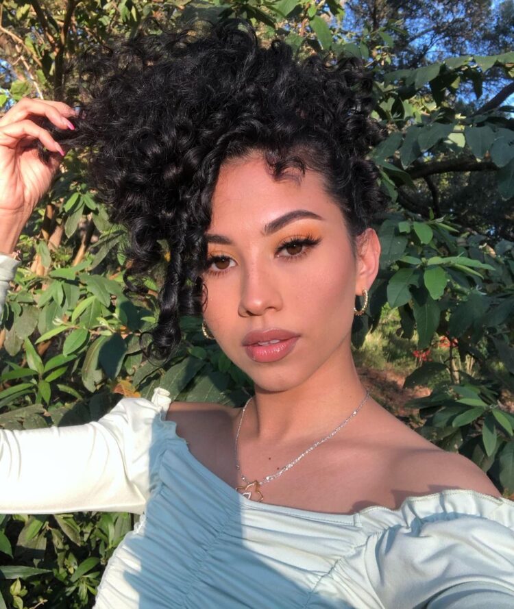 bricia benitez feet 4