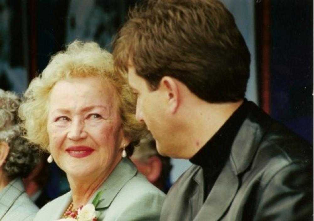 bridie gallagher feet 3