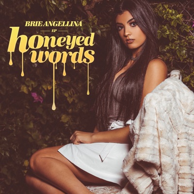 brie angellina feet 2