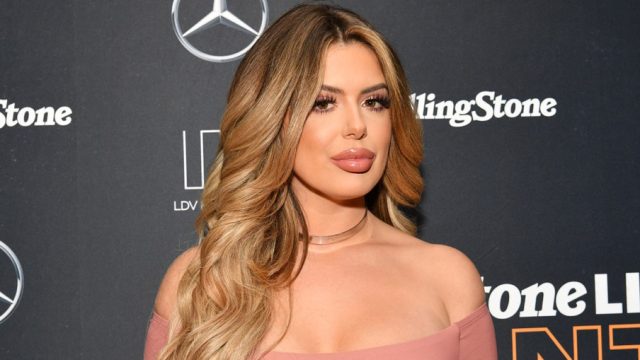 brielle riding feet 3