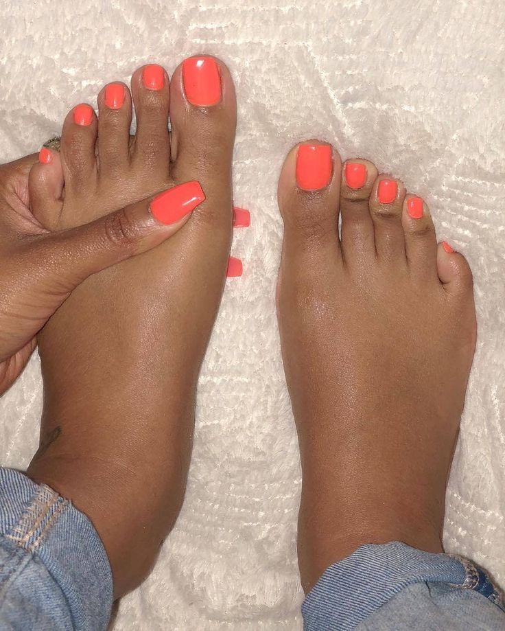 bright brenda feet 2