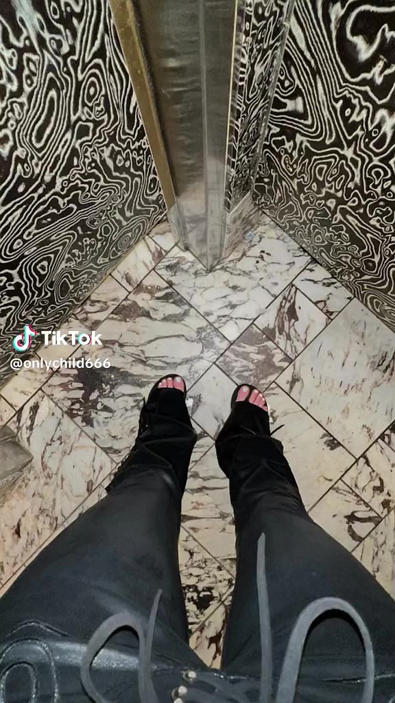 brighton asher feet 5