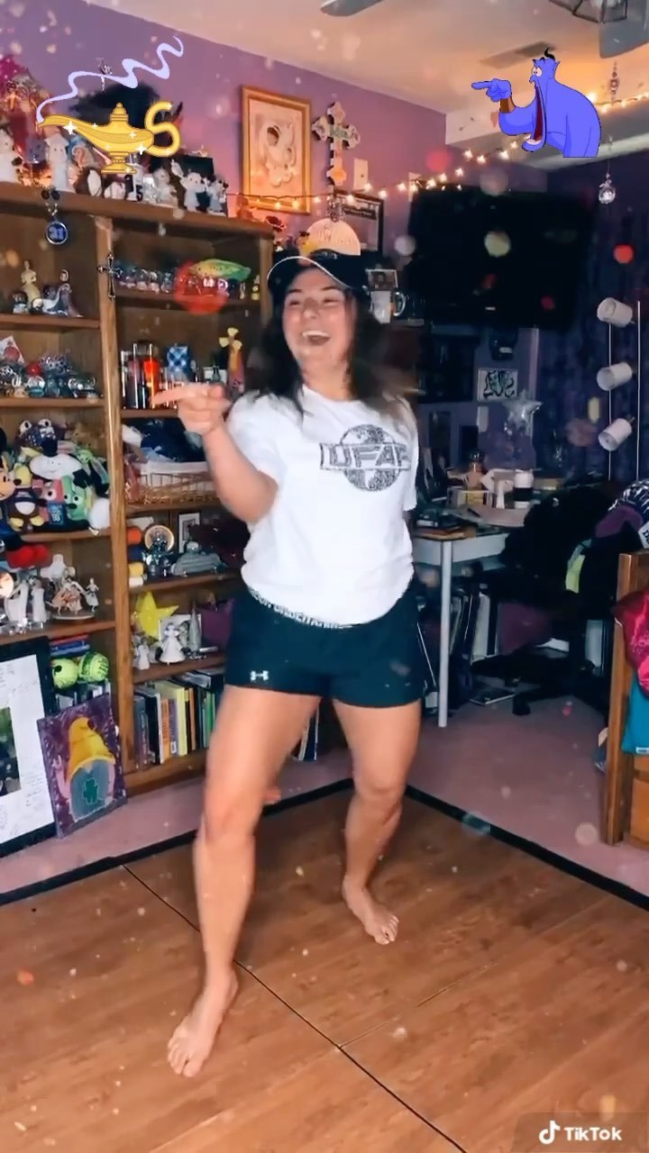 britini dangelo feet 1