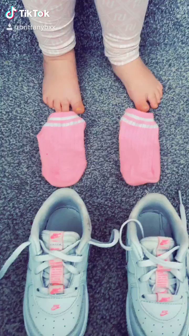 brittany beattie feet 5