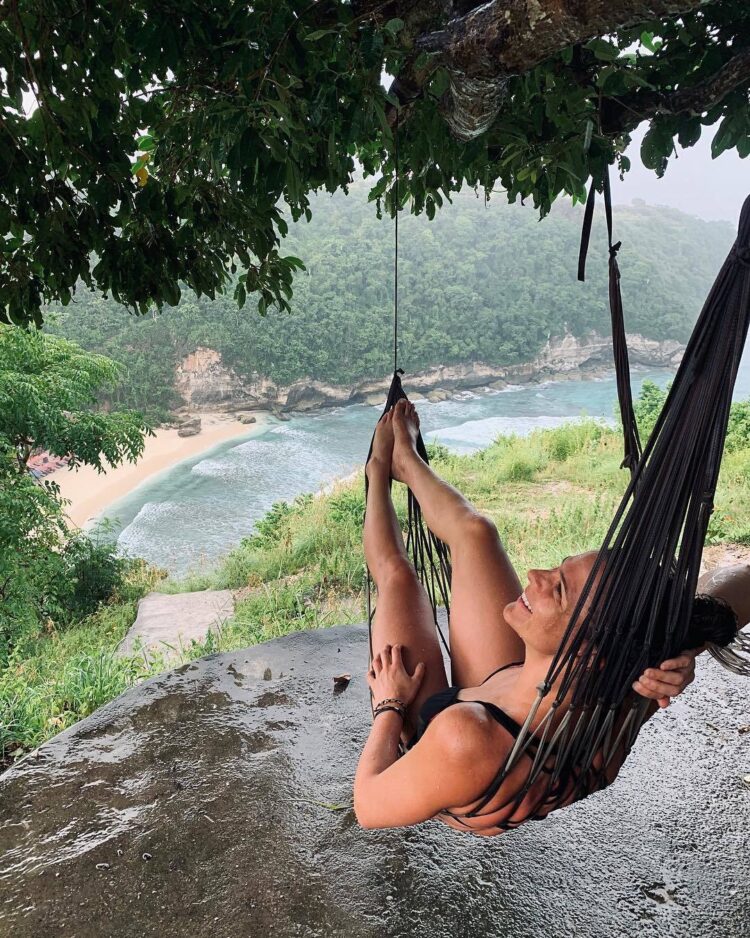 brittany bowe feet 1