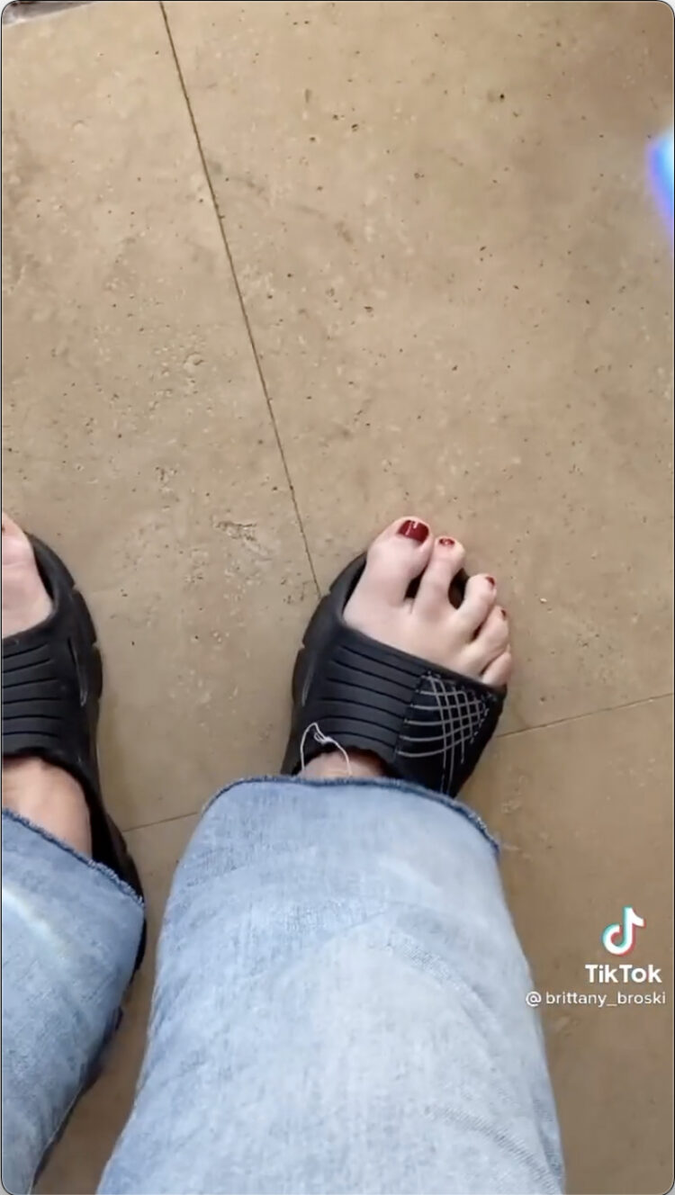 brittany broski feet 4