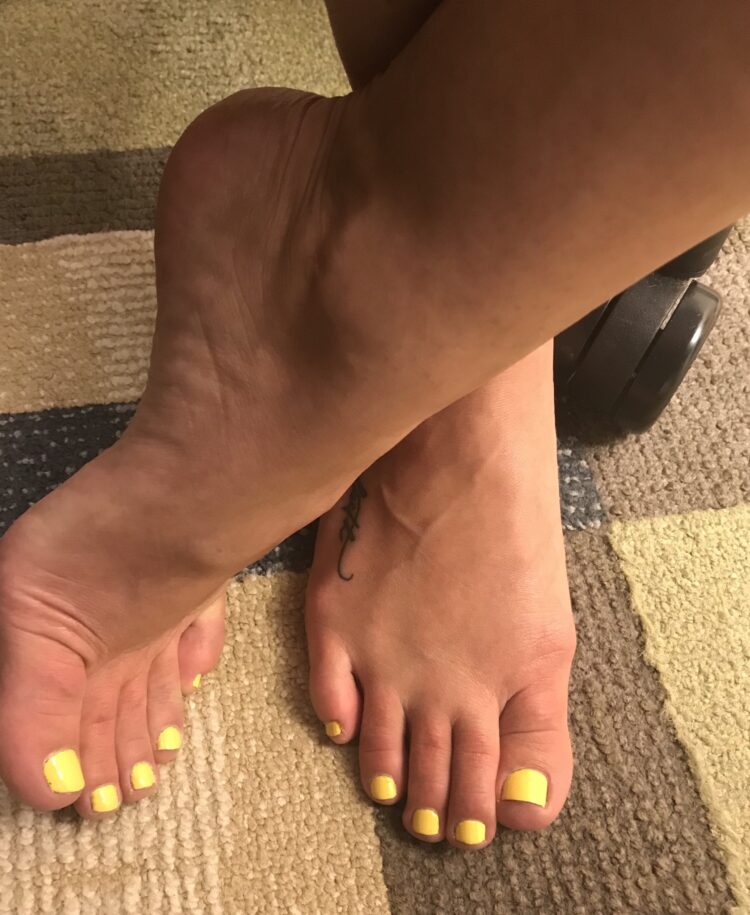 brittany j smith feet 5
