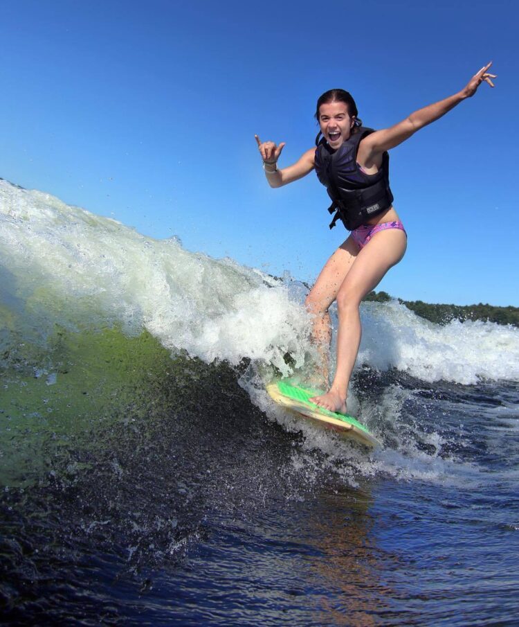 brittany raymond feet 5