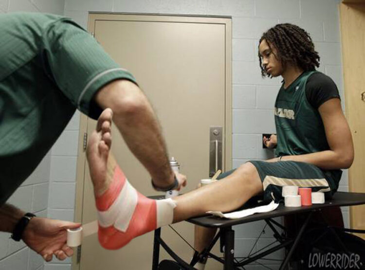 brittney griner feet 1