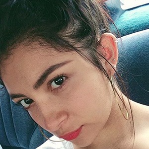 briza alondra feet 4