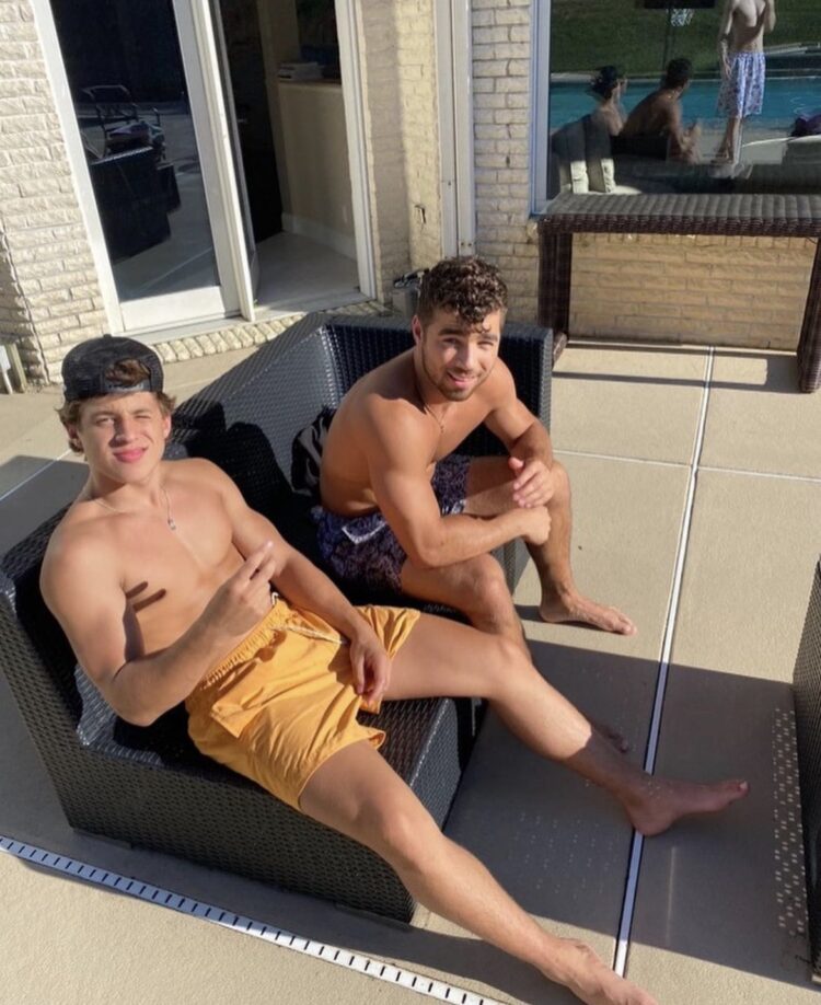 brody clementi feet