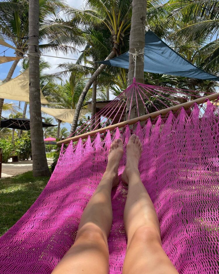 brooke allison feet 1