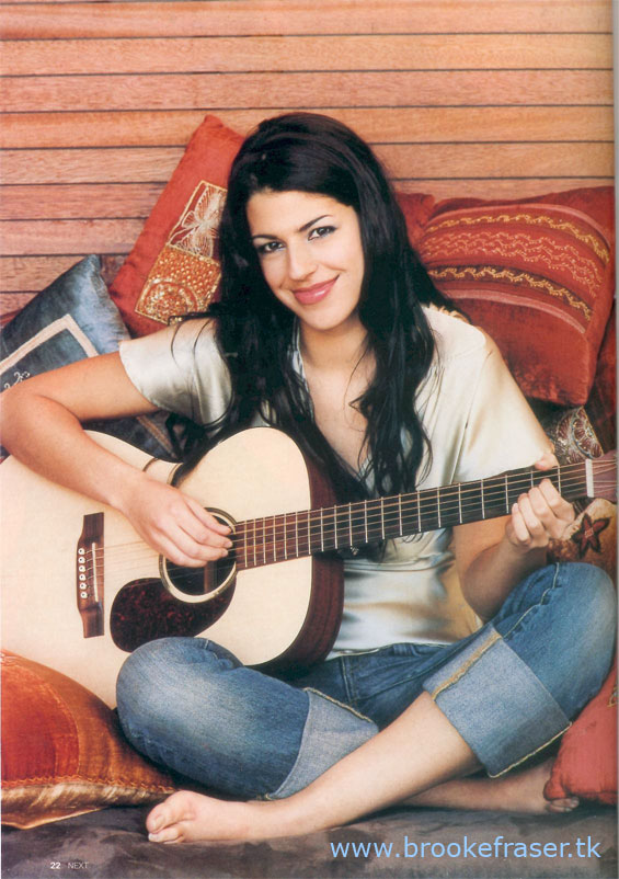 brooke ligertwood feet 2