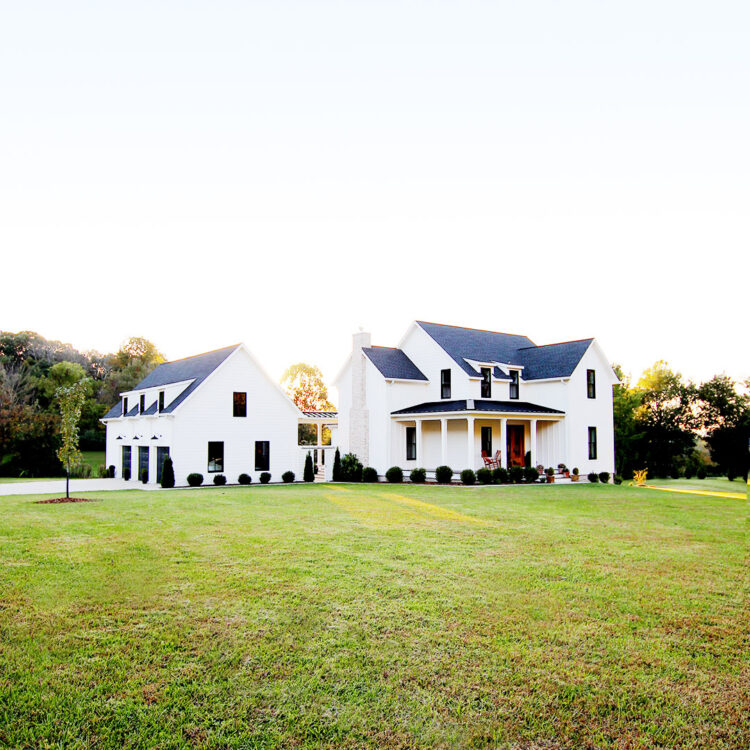 brooke plankandpillow feet 3