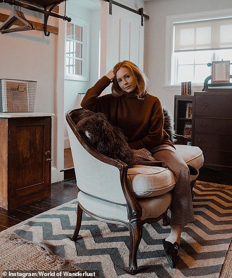 brooke saward feet 4