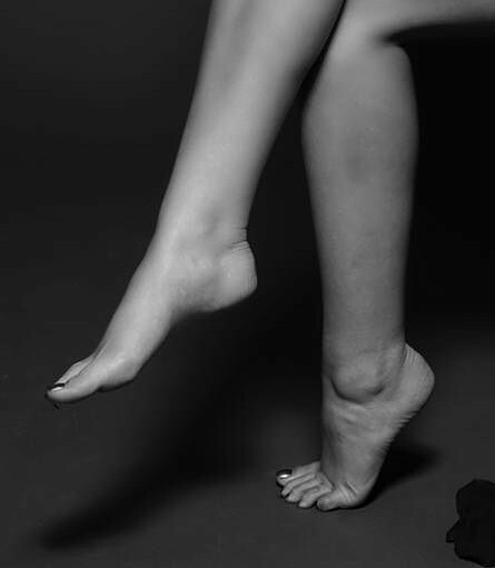 brooke williams feet 3