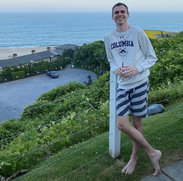 brooklyn nelson feet 4