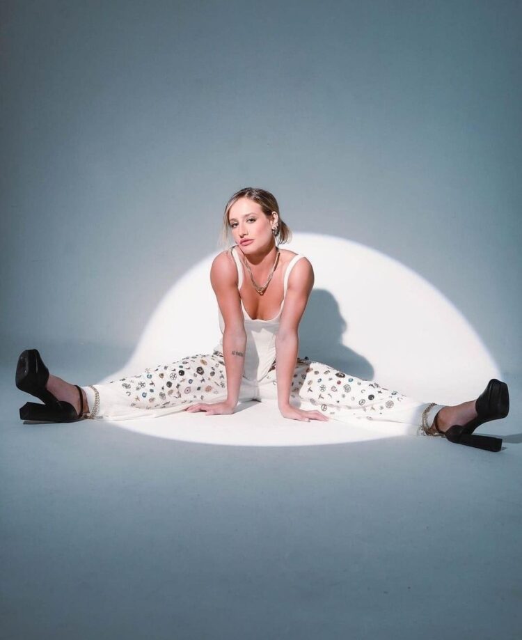 bruna griphao feet 6