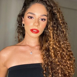 bruna mariani feet 4