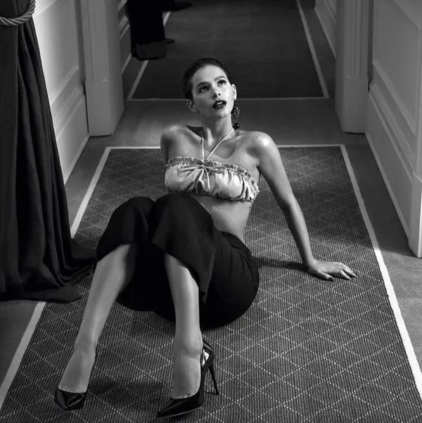 bruna montenegro feet