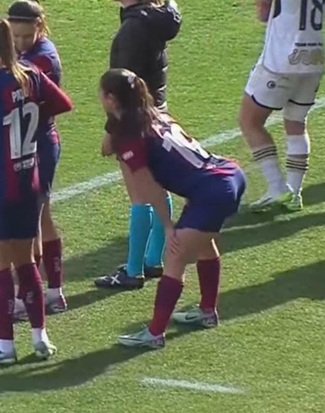 bruna vilamala feet 4