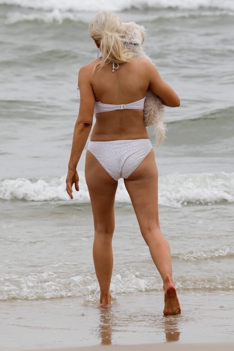 brynne edelsten feet