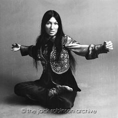 buffy sainte marie feet 4