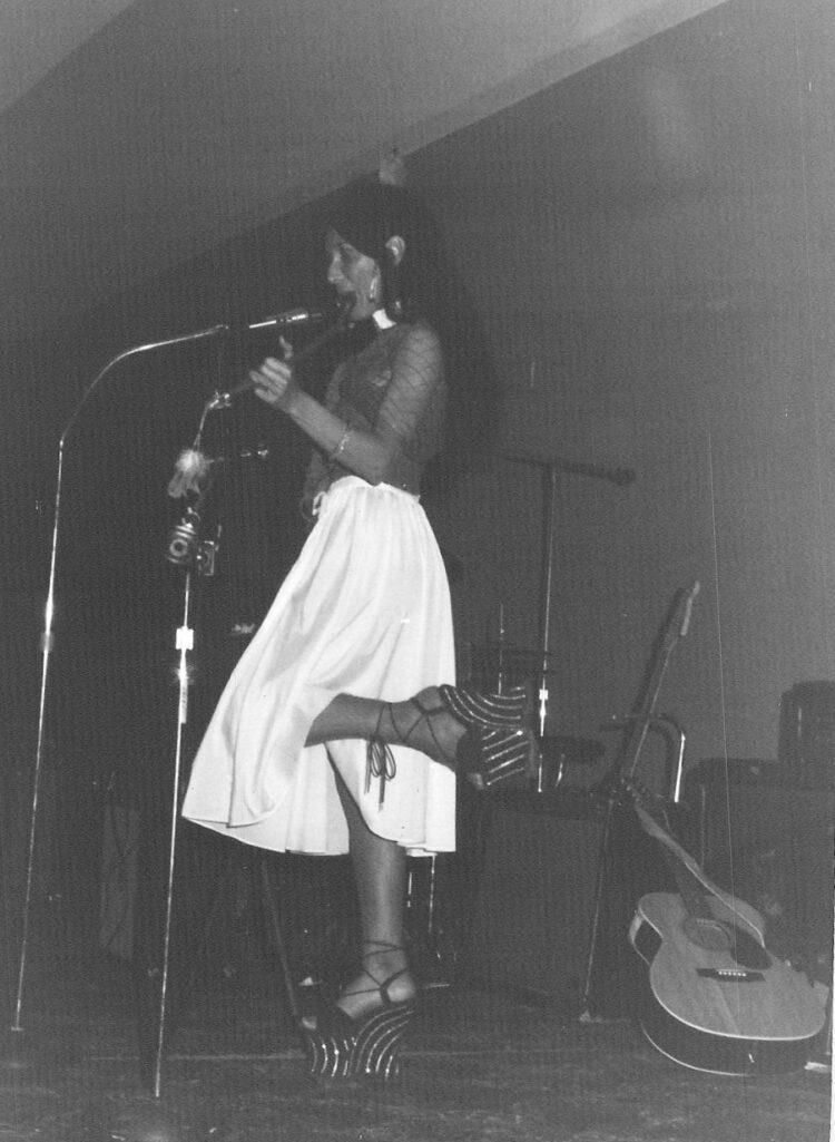 buffy sainte marie feet 6