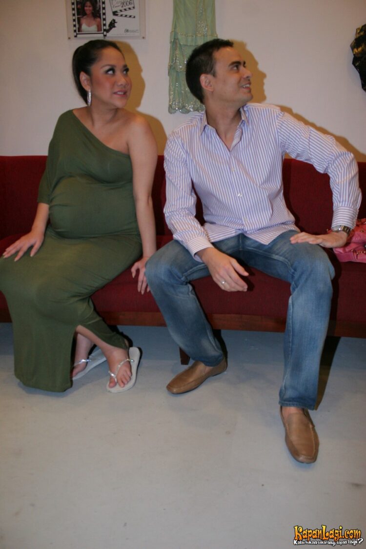 bunga citra lestari feet 4