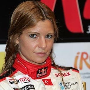 burcu cetinkaya feet 3